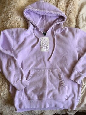 San franpyscho Pastel Lilac Pullover Hoodie with Kangaroo Pocket